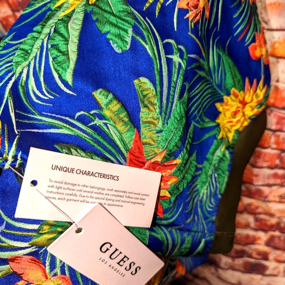 Guess Paradise Jacquard Embroidery Bomber Jacket Medium - Picture 2 of 12